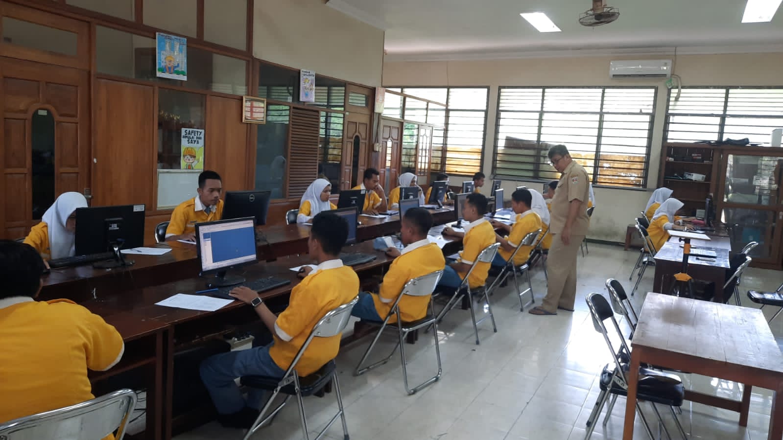 Praktik Sertifikasi