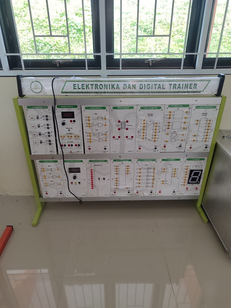 DIGITAL TRAINER